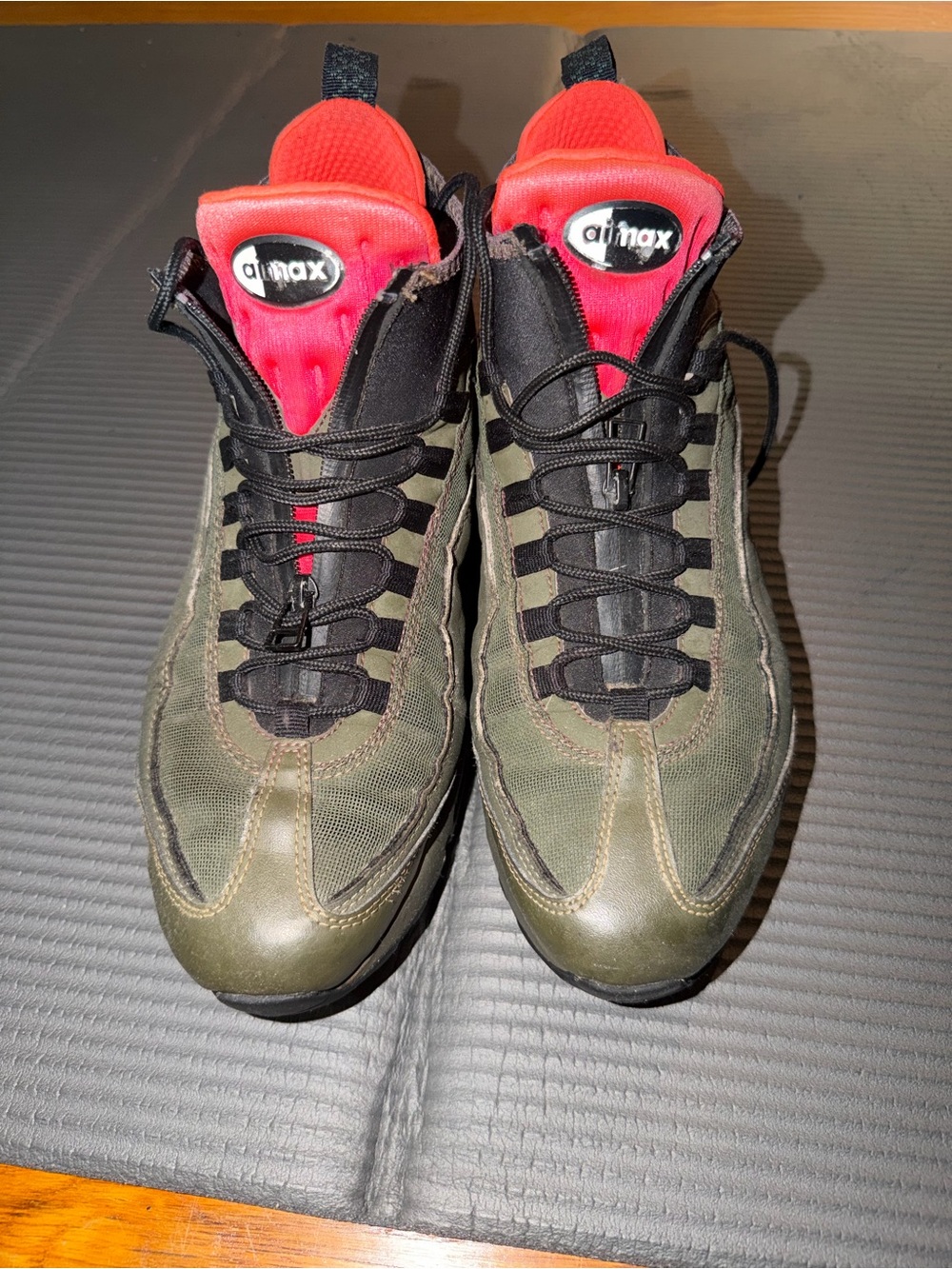 Nike air max sneakerboot “dark loden “